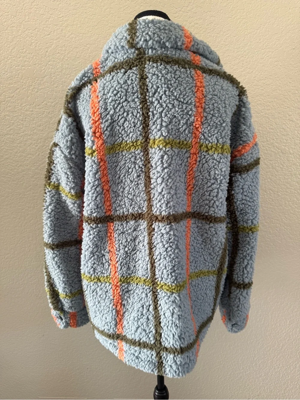 NWT RSQ Sherpa Plaid Shacket Jacket Blue Plaid Teddy Fleece Large Tillys